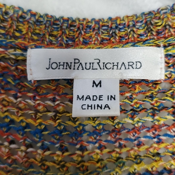 Top - Picture 3 of 3